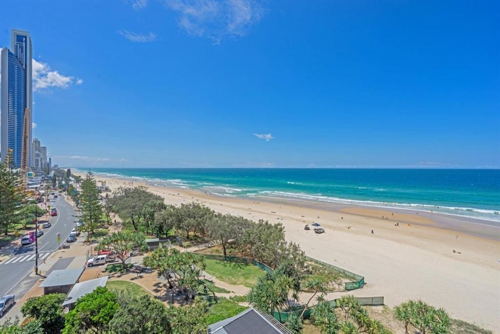 One The Esplanade Apartments On Surfers Paradise Guldkusten Exteriör bild