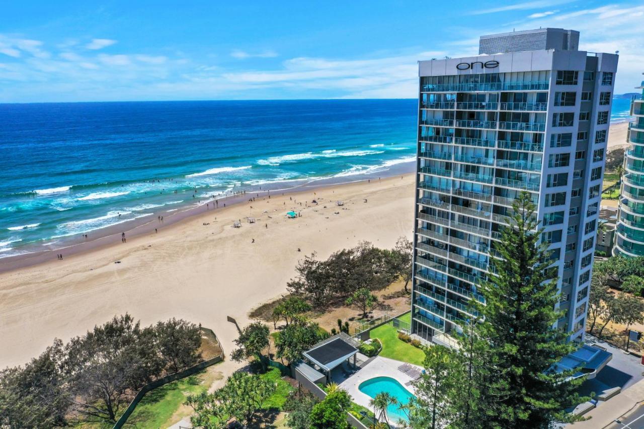 One The Esplanade Apartments On Surfers Paradise Guldkusten Exteriör bild